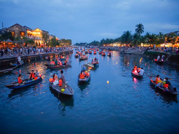 14 Days 13 Nights Vietnam Tour From Ho Chi Minh City To Hue Mausoleum